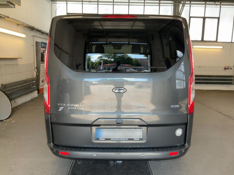 Ford Tourneo Custom 2.0 TDCi 320 L1 Trend — zdjęcie 5