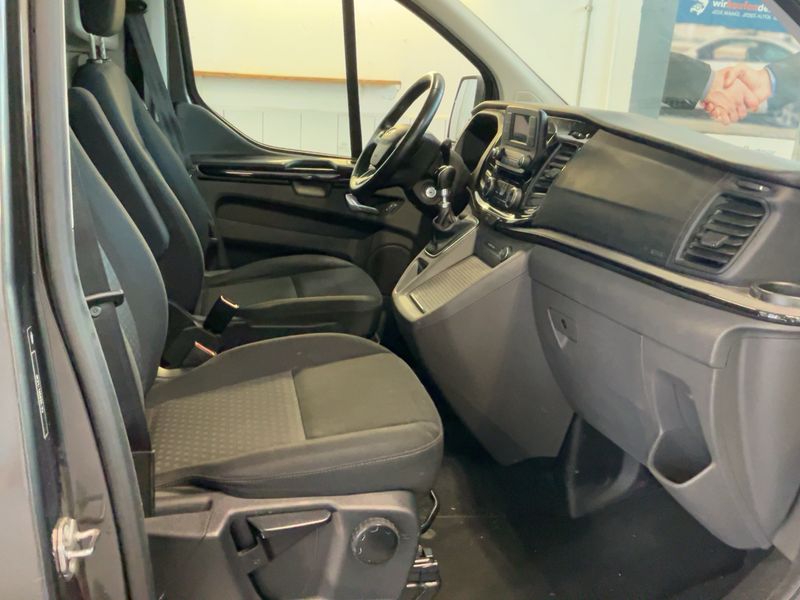 Ford Tourneo Custom 2.0 TDCi 320 L1 Trend — zdjęcie 11