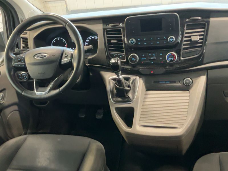 Ford Tourneo Custom 2.0 TDCi 320 L1 Trend — zdjęcie 12