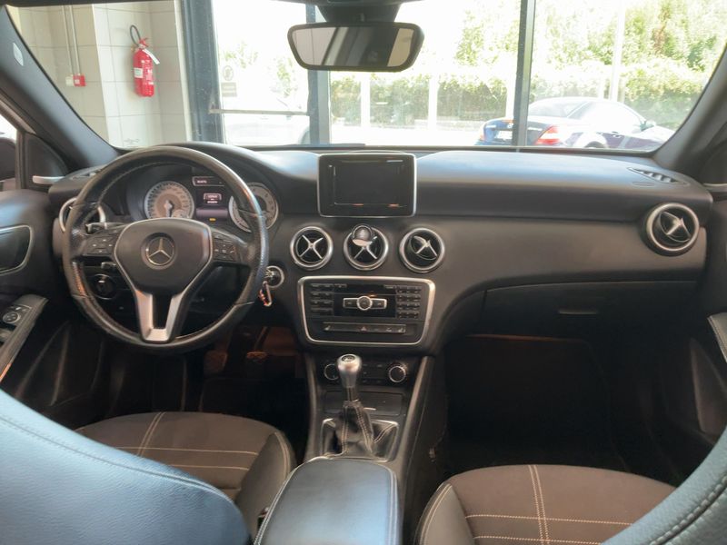 Mercedes-Benz A-Klasse A 180 CDI BlueEfficiency Urban — zdjęcie 12
