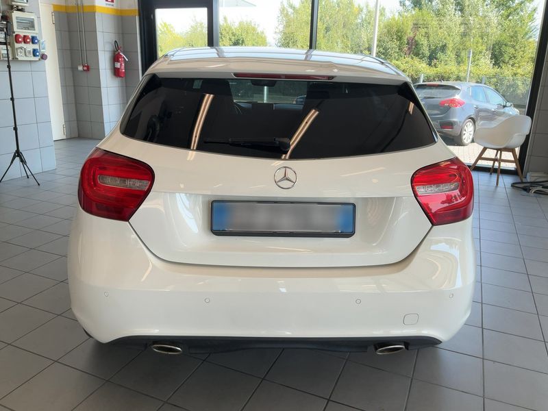 Mercedes-Benz A-Klasse A 180 CDI BlueEfficiency Urban — zdjęcie 5