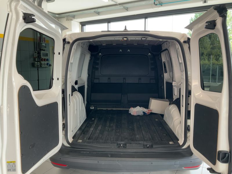 Volkswagen Caddy 2.0 TDI 2021 – снимка 15