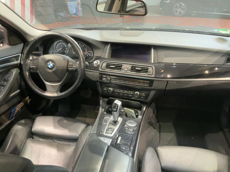 BMW 5er 520d 2015 – снимка 18