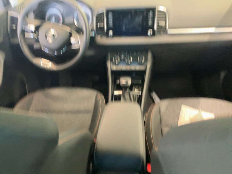 Skoda Karoq 1.5 TSI ACT Clever — zdjęcie 12