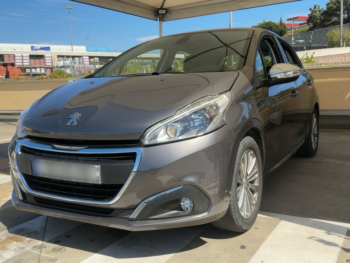 Peugeot 208 2018