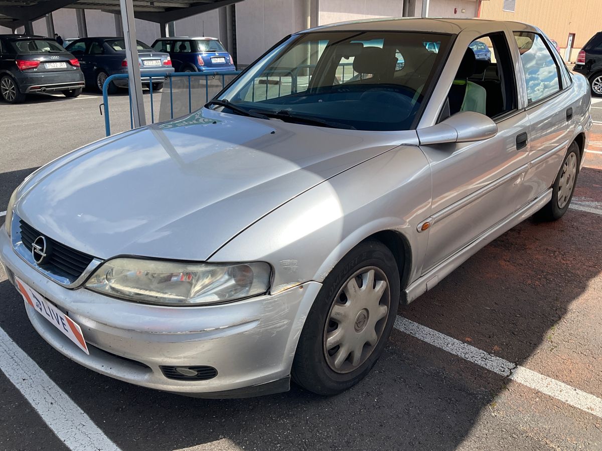 Opel Vectra 2.0 DTI Basis