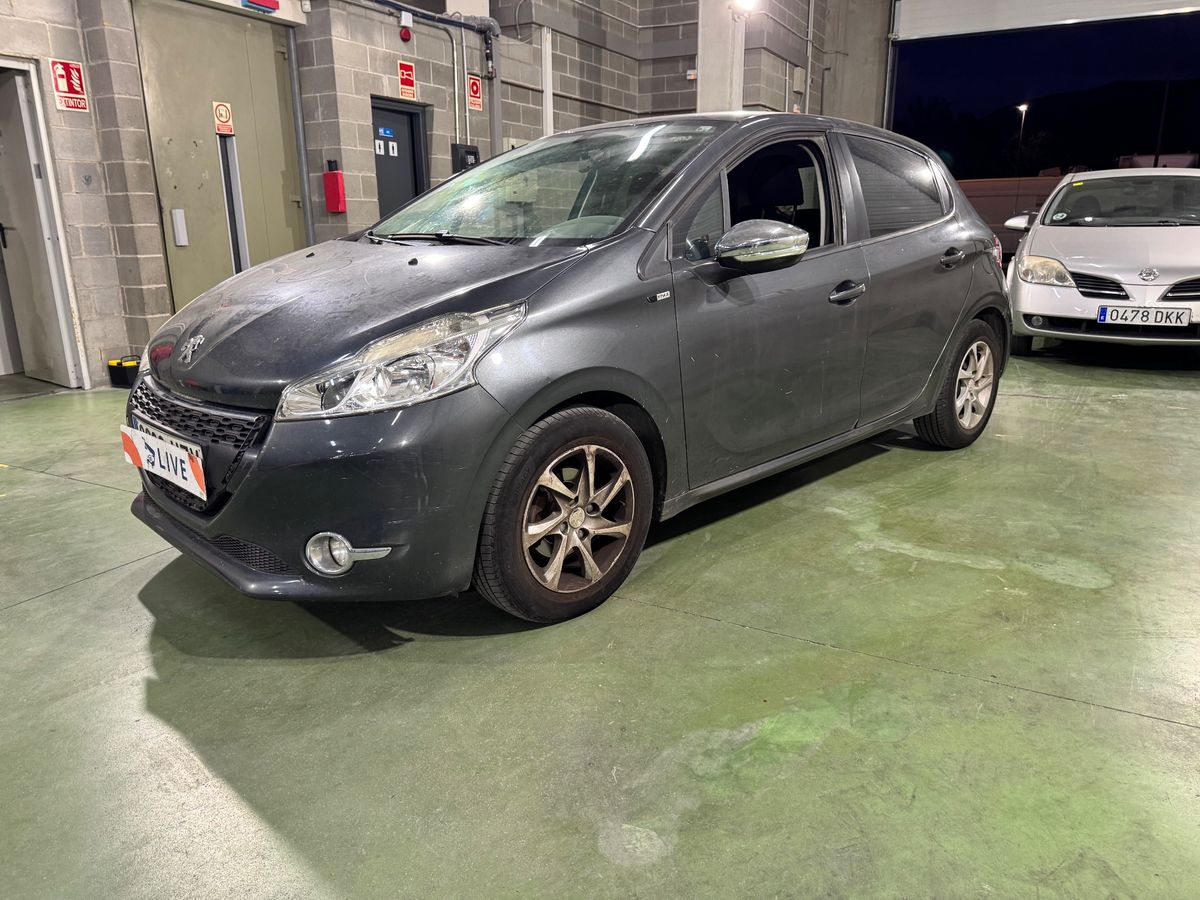 Peugeot 208 1.4 HDi Style