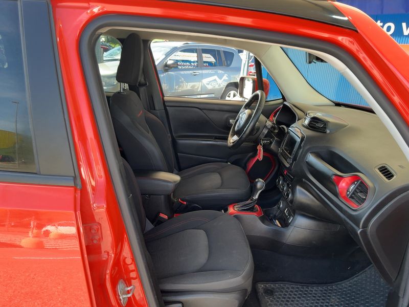 Jeep Renegade 2.0 M-Jet Trailhawk 4WD — zdjęcie 11