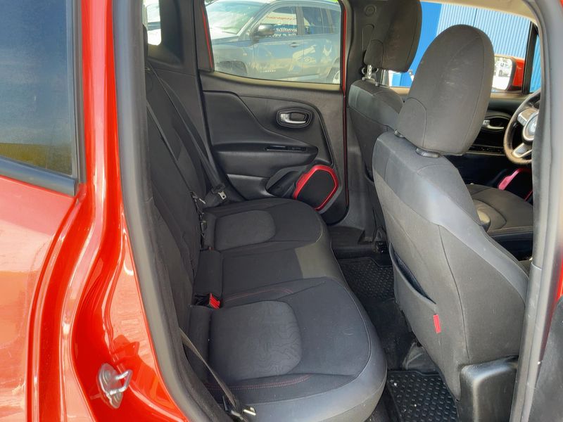 Jeep Renegade 2.0 M-Jet Trailhawk 4WD — zdjęcie 14
