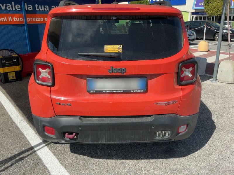 Jeep Renegade 2.0 M-Jet Trailhawk 4WD — zdjęcie 5