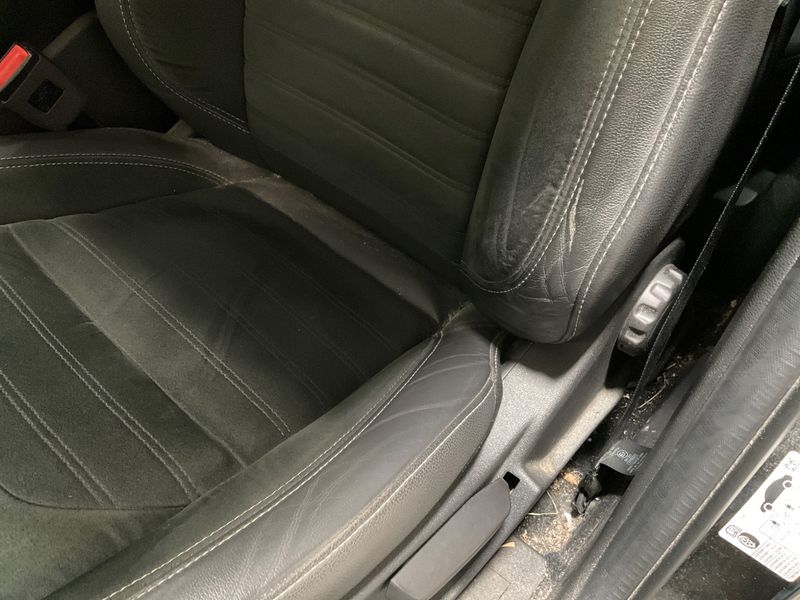 Ford Kuga 2.0 TDCi ST-Line 2019 – снимка 25
