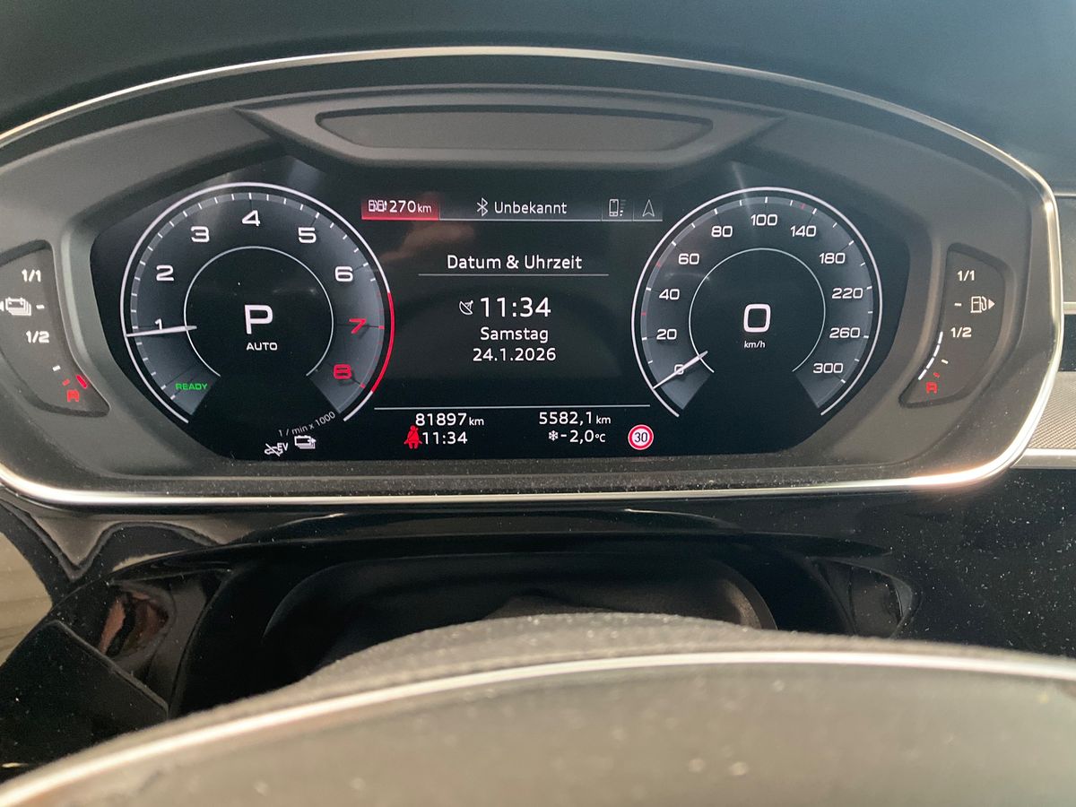 Audi A8 2023 — photo 19