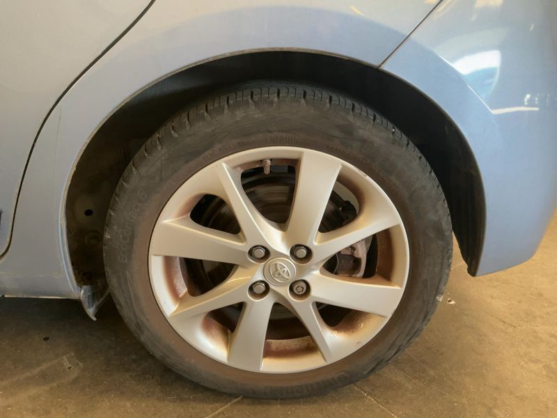 Toyota Yaris 1.5 Hybrid Attitude 2015 – снимка 5