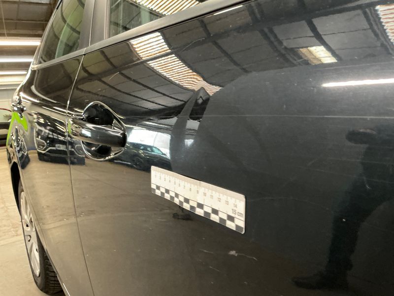 Peugeot 208 1.6 Blue-HDi Active Auto Ecole 2016 – снимка 26