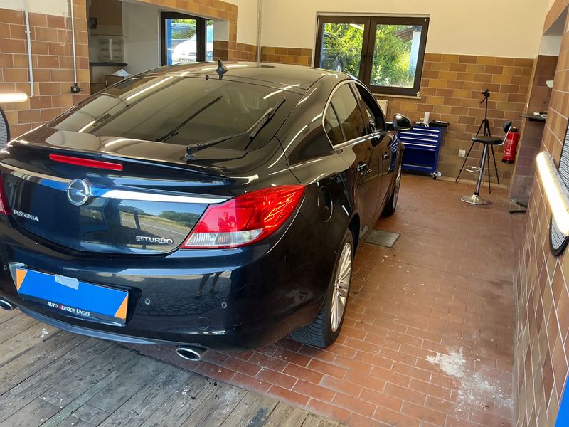 Opel Insignia 2.0 CDTI Biturbo 150 Jahre Opel — zdjęcie 2