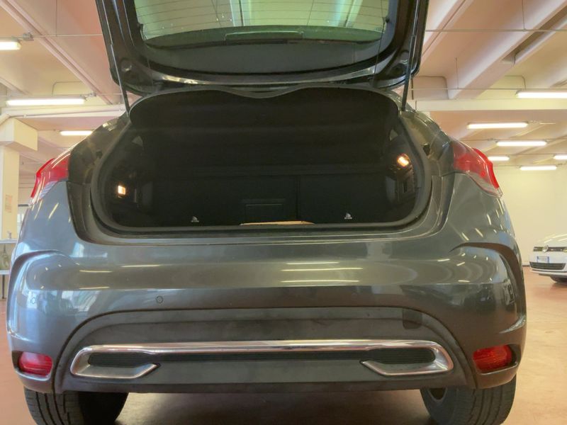Citroen DS4 1.6 e-HDi SoChic — zdjęcie 10