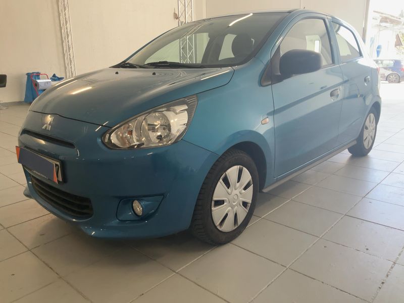 Mitsubishi Space