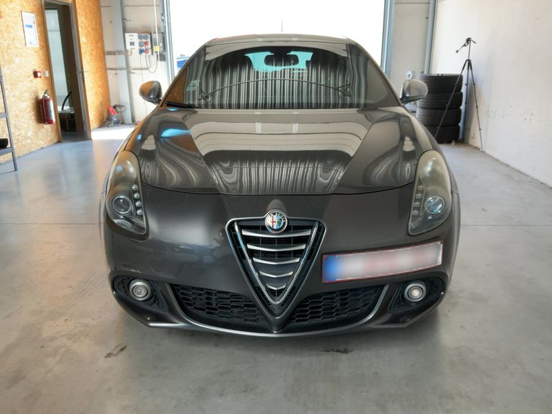 Alfa Romeo Giulietta 1.4 Turbo Turismo — zdjęcie 9