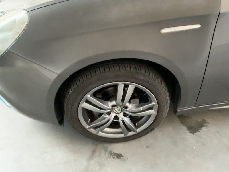 Alfa Romeo Giulietta 1.4 Turbo Turismo 2014 – снимка 3