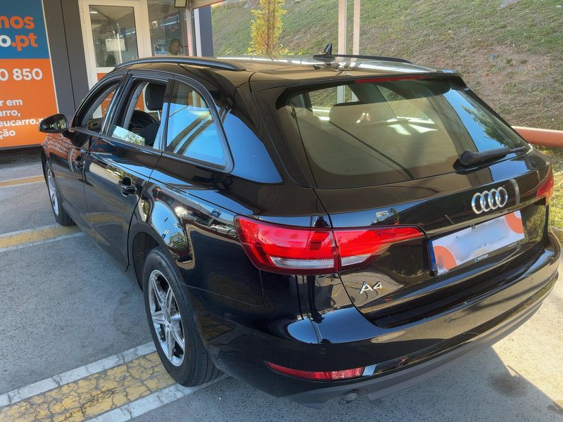 Audi A4 2.0 TDI — zdjęcie 3