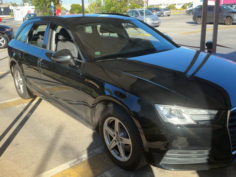 Audi A4 2.0 TDI — zdjęcie 8
