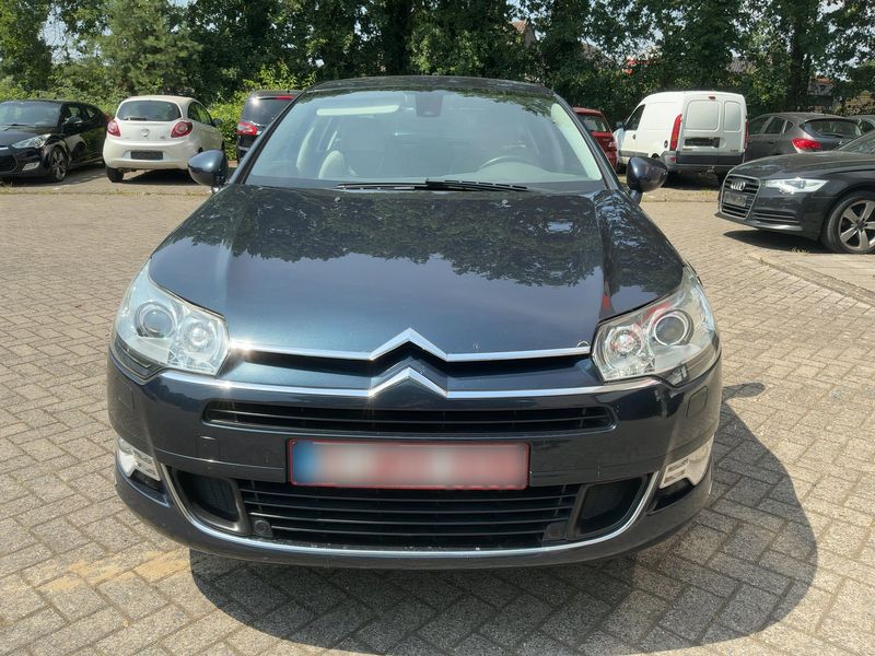 Citroen C5 2.2 HDi Exclusive — zdjęcie 9