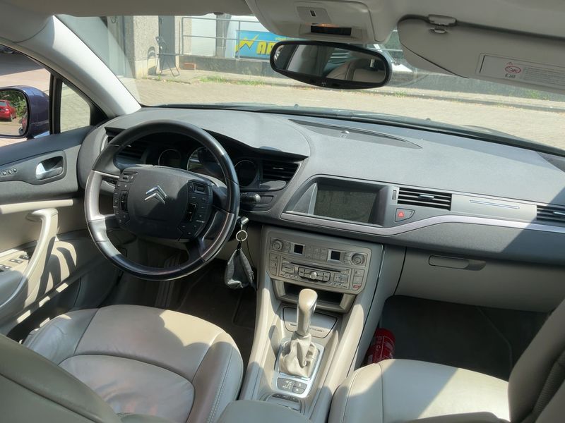 Citroen C5 2.2 HDi Exclusive — zdjęcie 12