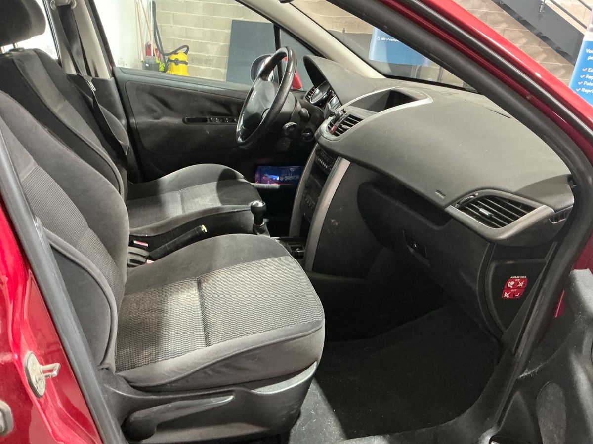 Peugeot 207 2007 — photo 4