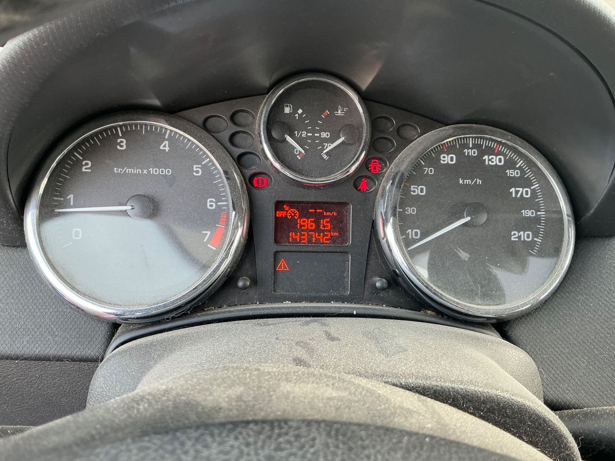 Peugeot 207 2007 — photo 5