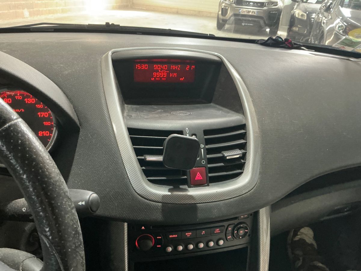 Peugeot 207 2007 — photo 3