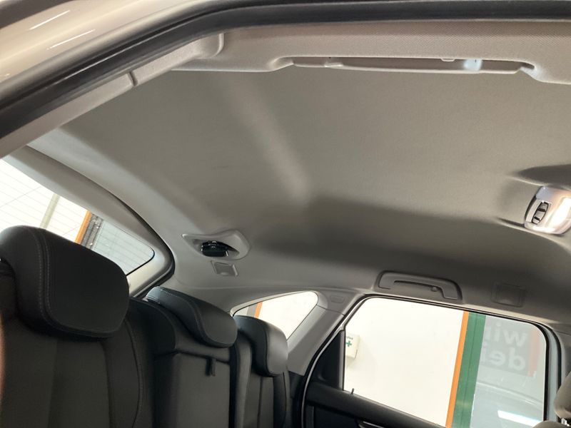 BMW 2er 218d Active Tourer Luxury Line 2018 – снимка 33