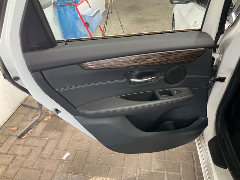 BMW 2er 218d Active Tourer Luxury Line 2018 – снимка 34