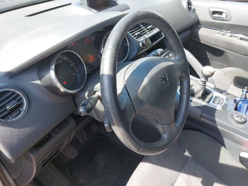 Peugeot 3008 1.6 HDi Business Pack 2010 – снимка 31