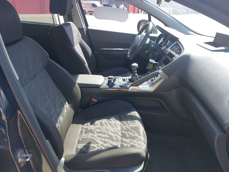 Peugeot 3008 1.6 HDi Business Pack 2010 – снимка 10
