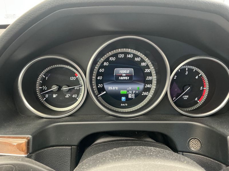 Mercedes-Benz E-Klasse E 220 CDI T 4Matic BlueTEC Elegance 2016 – снимка 19