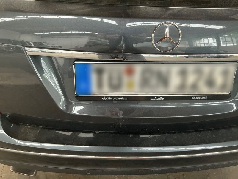 Mercedes-Benz C-Klasse C 200 CGI T BlueEfficiency Avantgarde 2013 – снимка 29