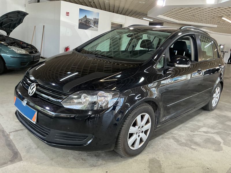 Volkswagen Golf VI Plus 1.6 TDI Trendline BlueMotion Tech