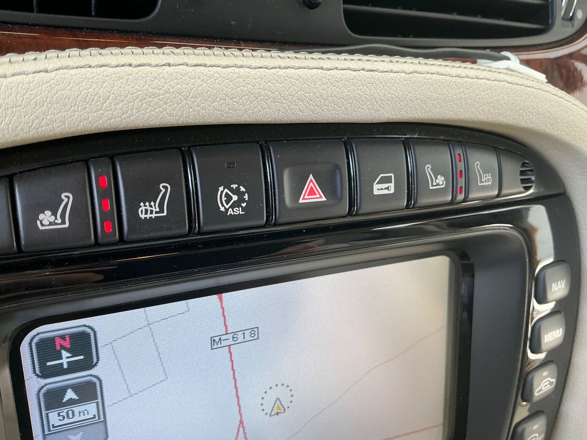 Jaguar XJ 2007 — photo 35
