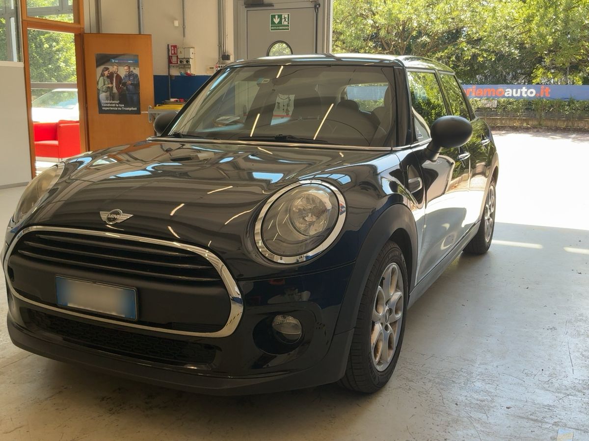 MINI One 2017