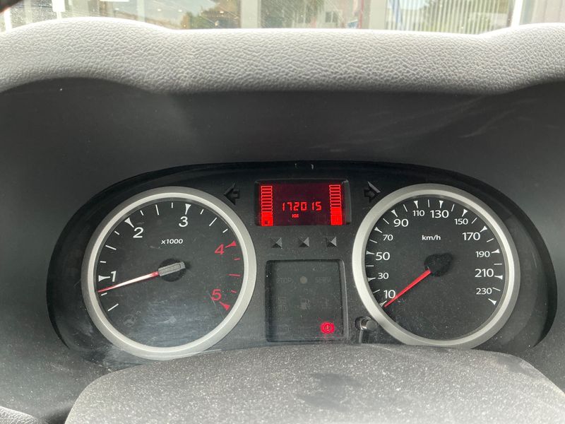 Renault Clio 1.5 dCi Campus.com — zdjęcie 4