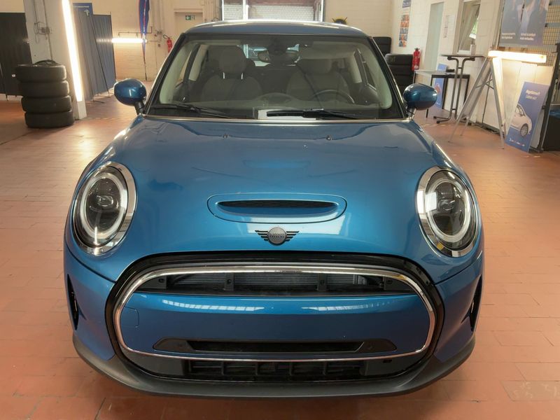 MINI Cooper Classic Trim 2022 – снимка 14