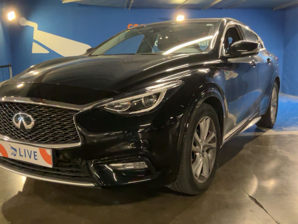Infiniti Q30 d'occasion