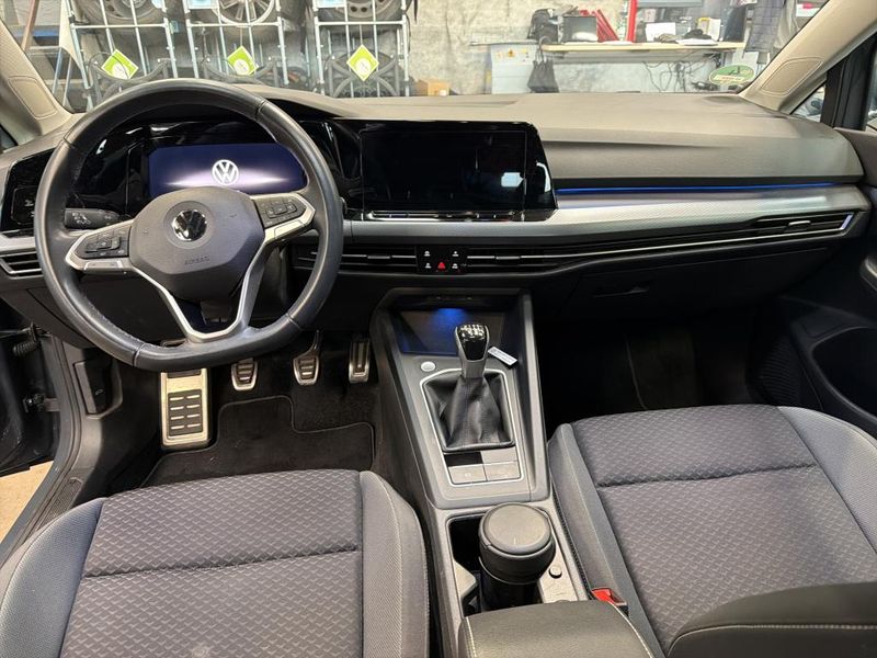Volkswagen Golf VIII 1.5 TSI ACT Active — zdjęcie 20