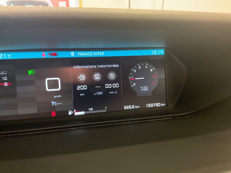 Citroen C4 Spacetourer 1.5 Blue-HDi Feel — zdjęcie 13