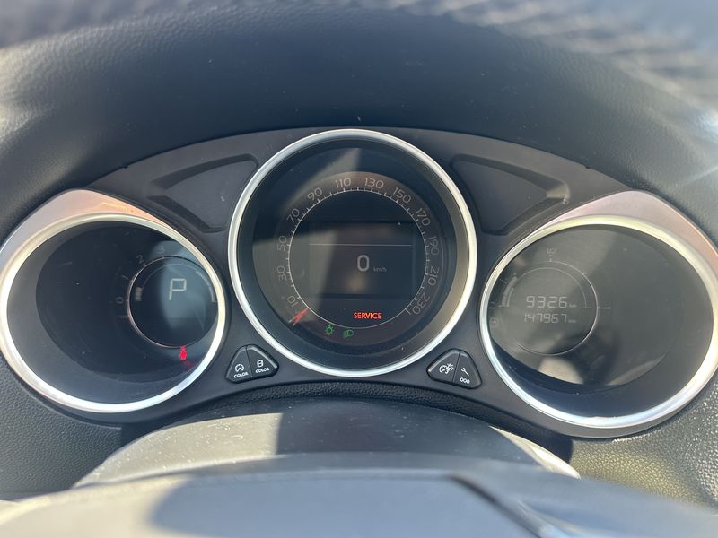 DS Automobiles DS4 Crossback 1.6 Blue-HDi SportChic — zdjęcie 12