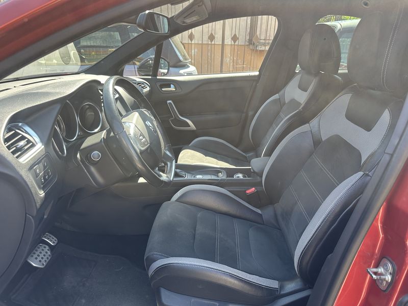 DS Automobiles DS4 Crossback 1.6 Blue-HDi SportChic — zdjęcie 10