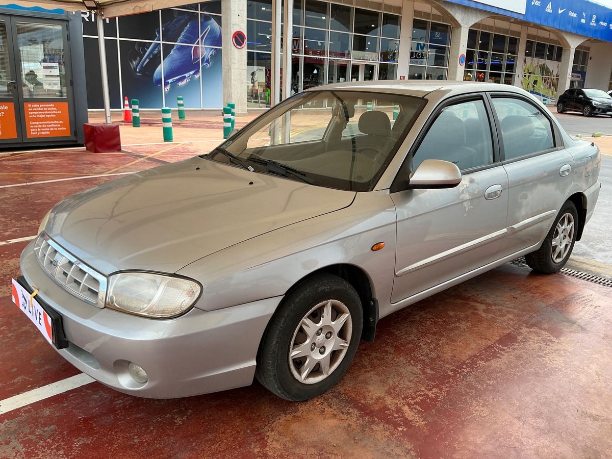 Kia Sephia 1.6 Básico