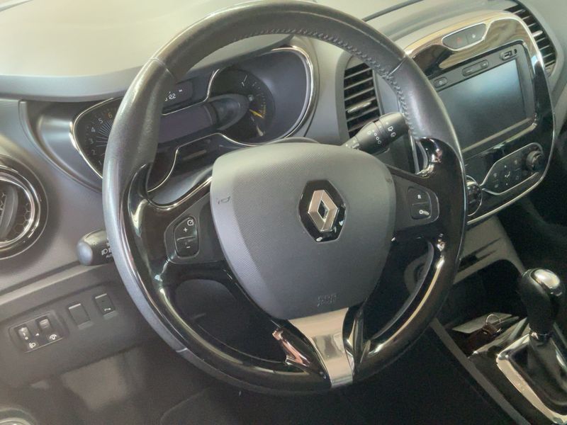 Renault Captur 1.2 TCe Dynamique — zdjęcie 13