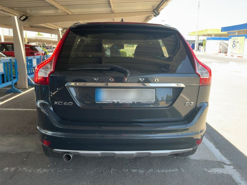 Volvo XC60 2.0 D3 Kinetic 2WD — zdjęcie 5