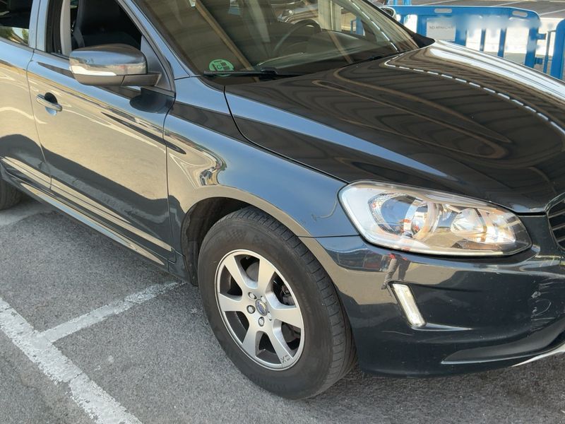 Volvo XC60 2.0 D3 Kinetic 2WD — zdjęcie 8